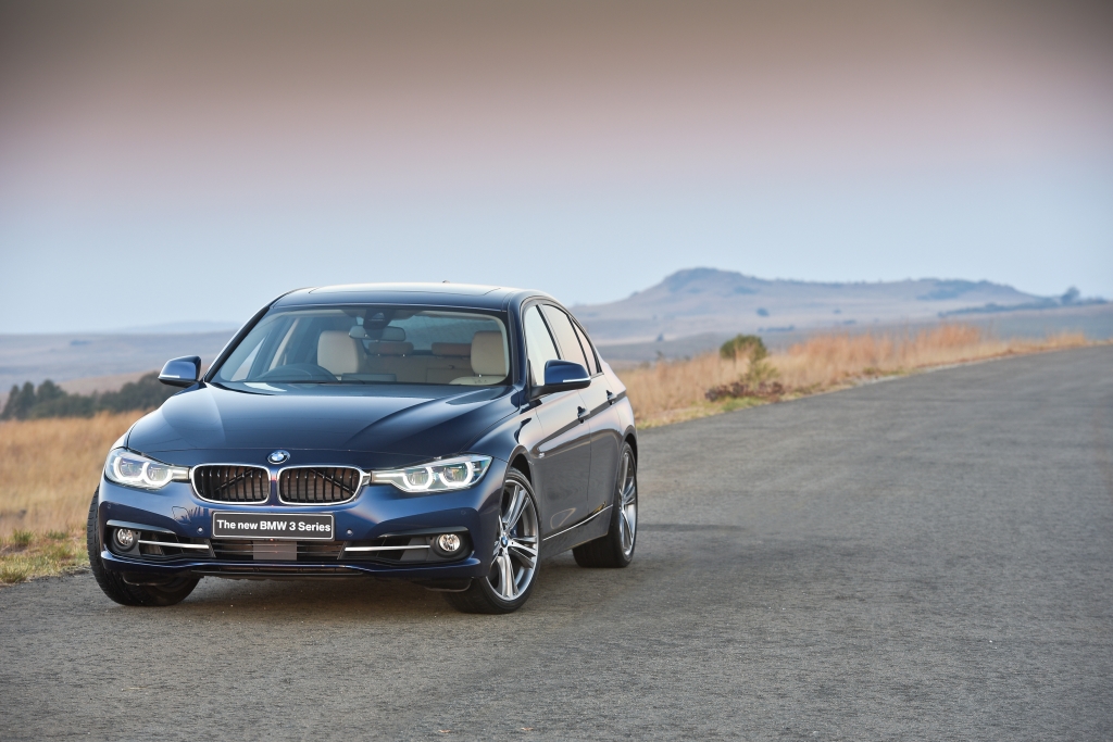 BMW 3 Series Sedan: Models, technical Data, Hybrid & Prices